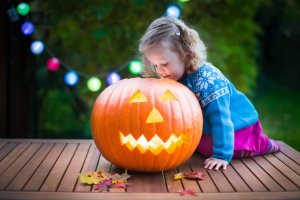 Kids trick-or-treating on Halloween